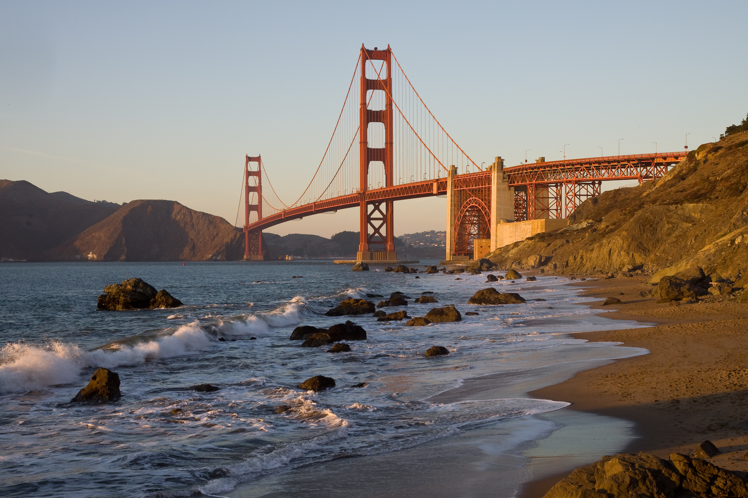 The 10 Most Famous Singers from California