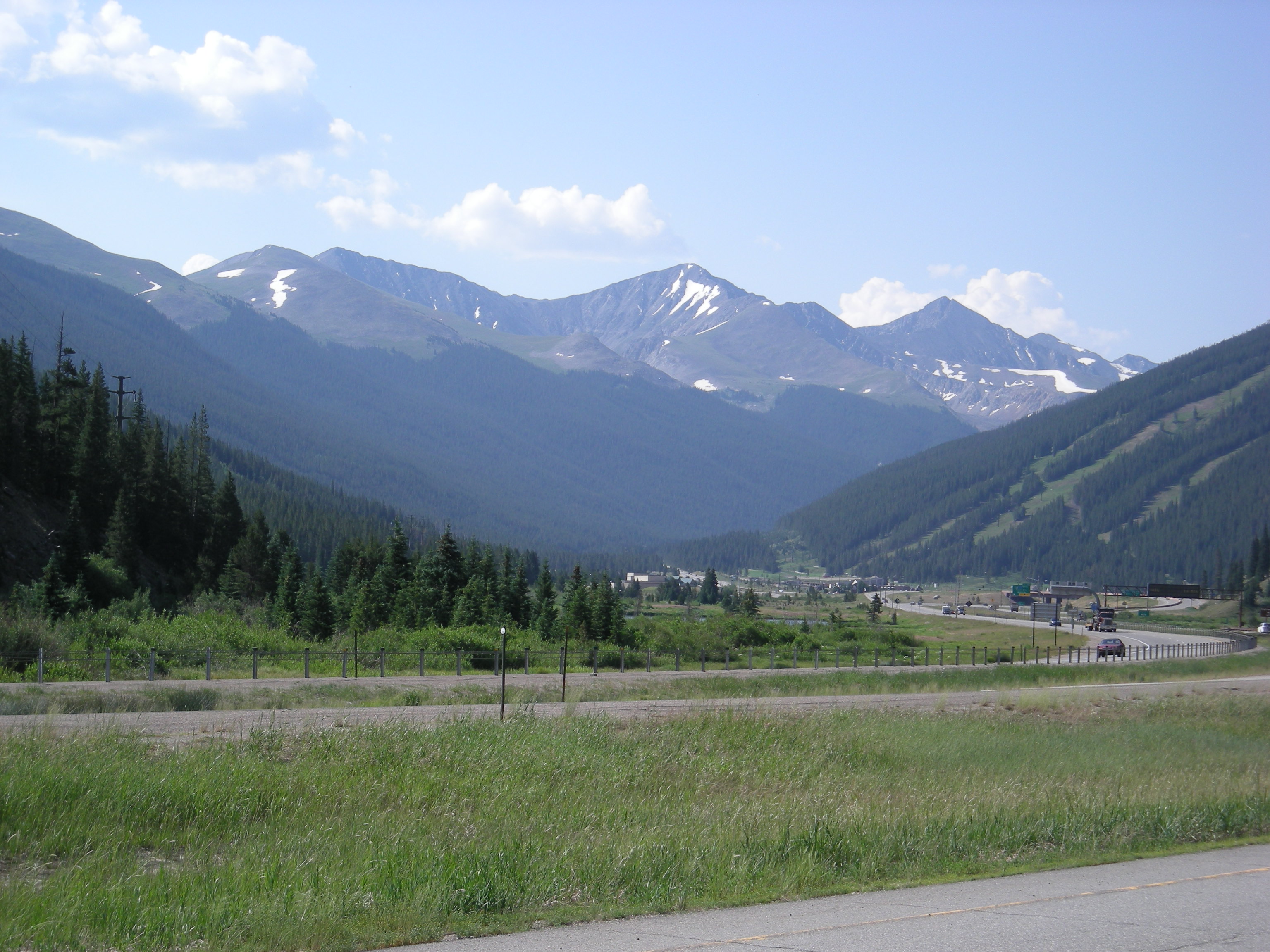 The 10 Most Popular Singers from Colorado