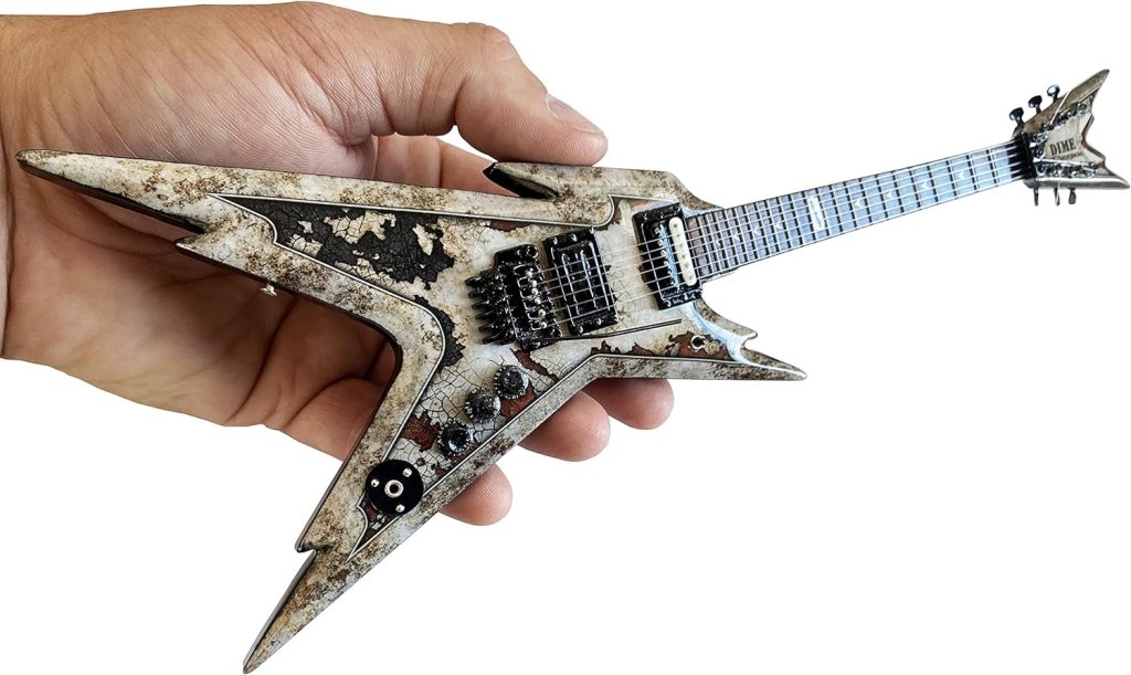 AXE HEAVEN Dimebag Darrell Dean Razorback Mini Guitar - Rust Razorback Guitar Collectible Model