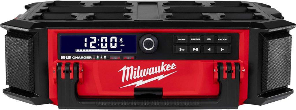 Milwaukee 2950-20 M18 PACKOUT USB Radio and Charger, Black