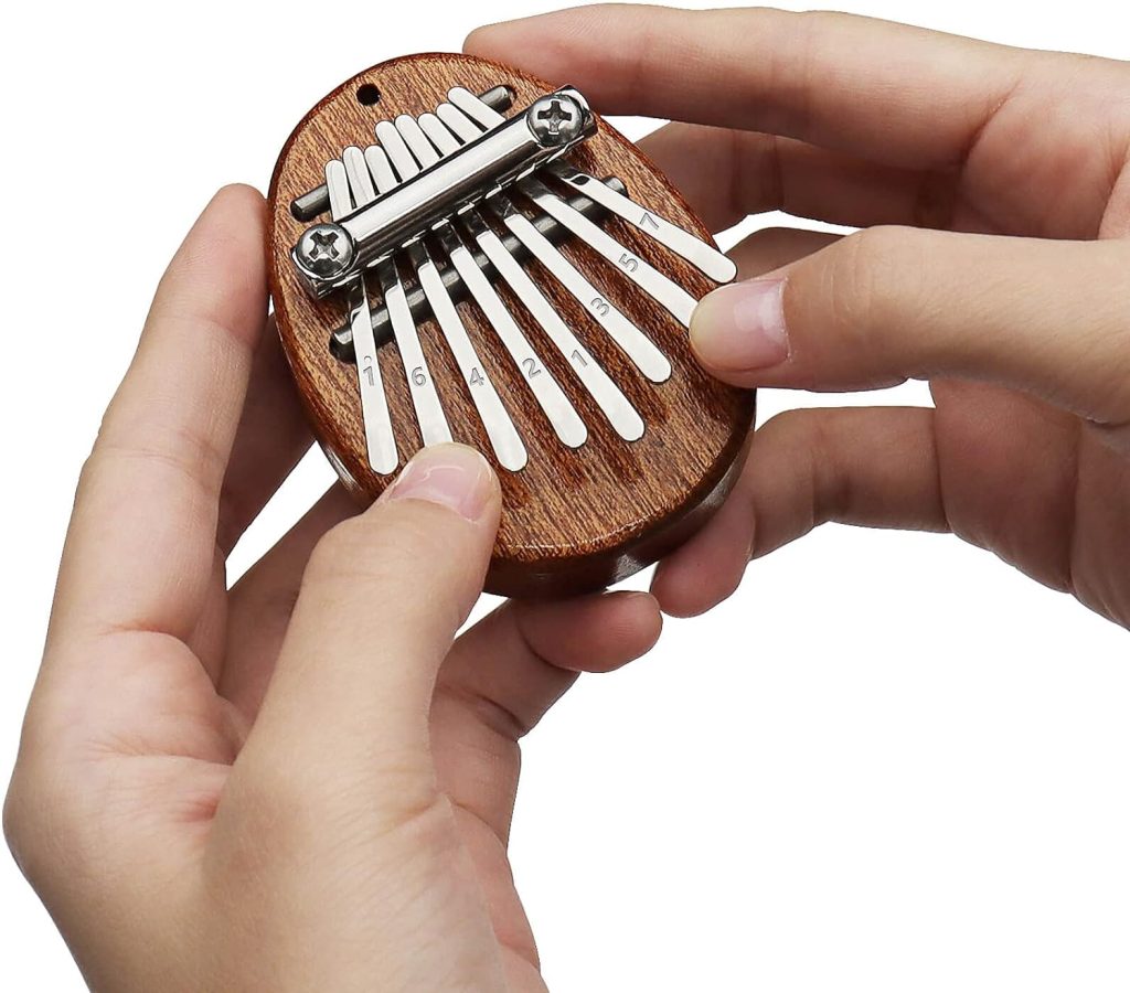 REGIS Kalimba 8 Key exquisite Finger Thumb Piano Marimba Musical good accessory Pendant Gif (Bronze)