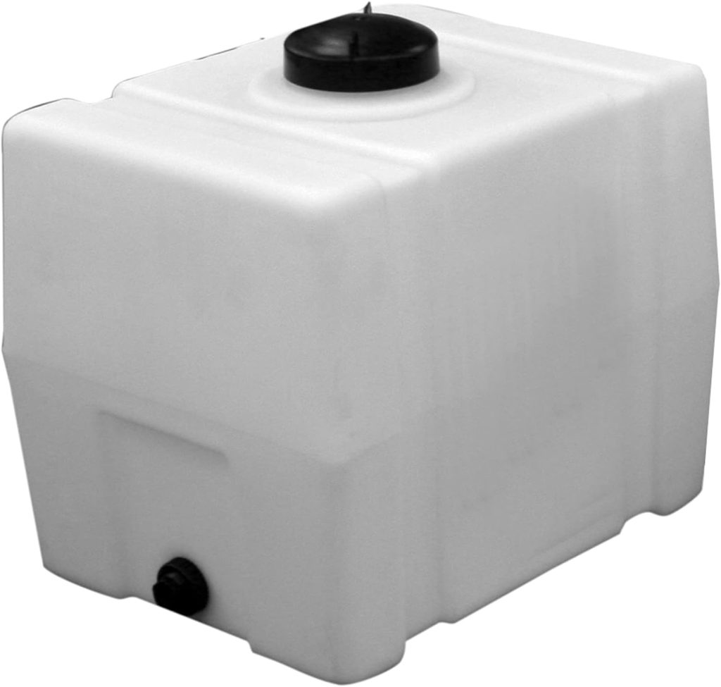 RomoTech 82123909 Horizontal Square Polyethylene Reservoir Water Tank for Farming Construction and More, 30 gallon, saddle