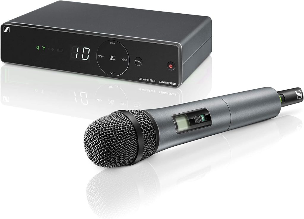 Sennheiser Pro Audio XSW 1-825-A Vocal Wireless Microphone, A Range 548-572 MHz, Black, medium