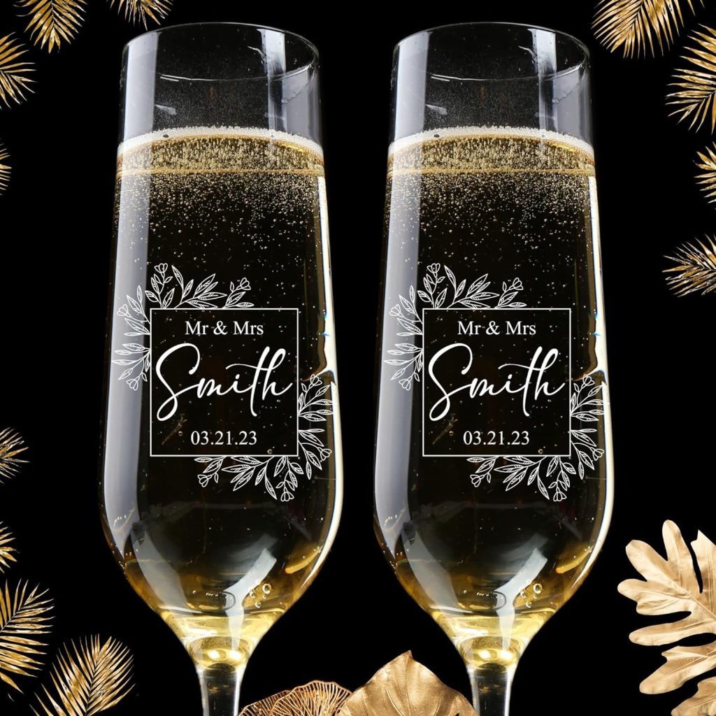 P Lab Set of 2, Bride and Groom Champagne Glasses w/Last Name & Date,  Personalized Mr. Mrs. Engagement & Wedding Champagne Flutes, Toasting  Glasses - Customized Etched Flutes, Wedding Gift #N5 