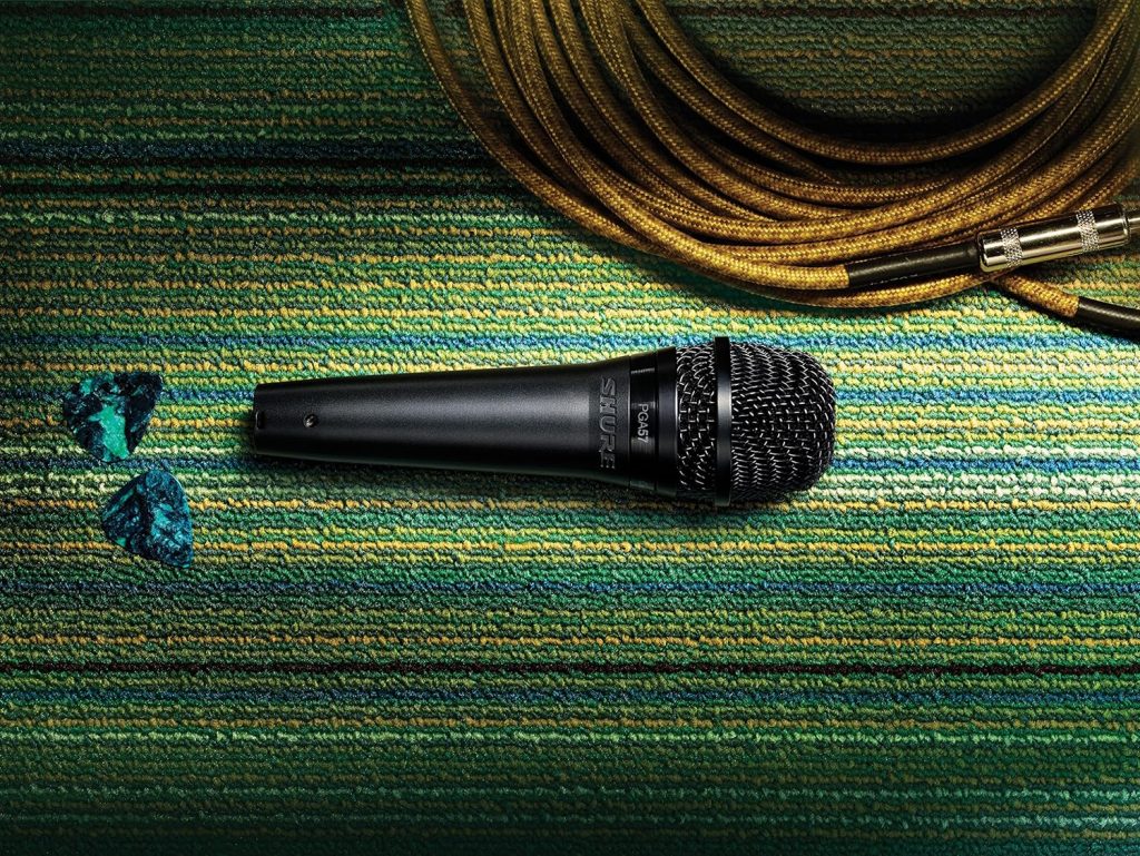 Shure PGA57 Dynamic Microphone - Professional Quality Instrument Mic with Cardioid Pick-up Pattern, 3-in XLR Connector, Stand Adapter and Zipper Pouch, No Cable (PGA57-LC)