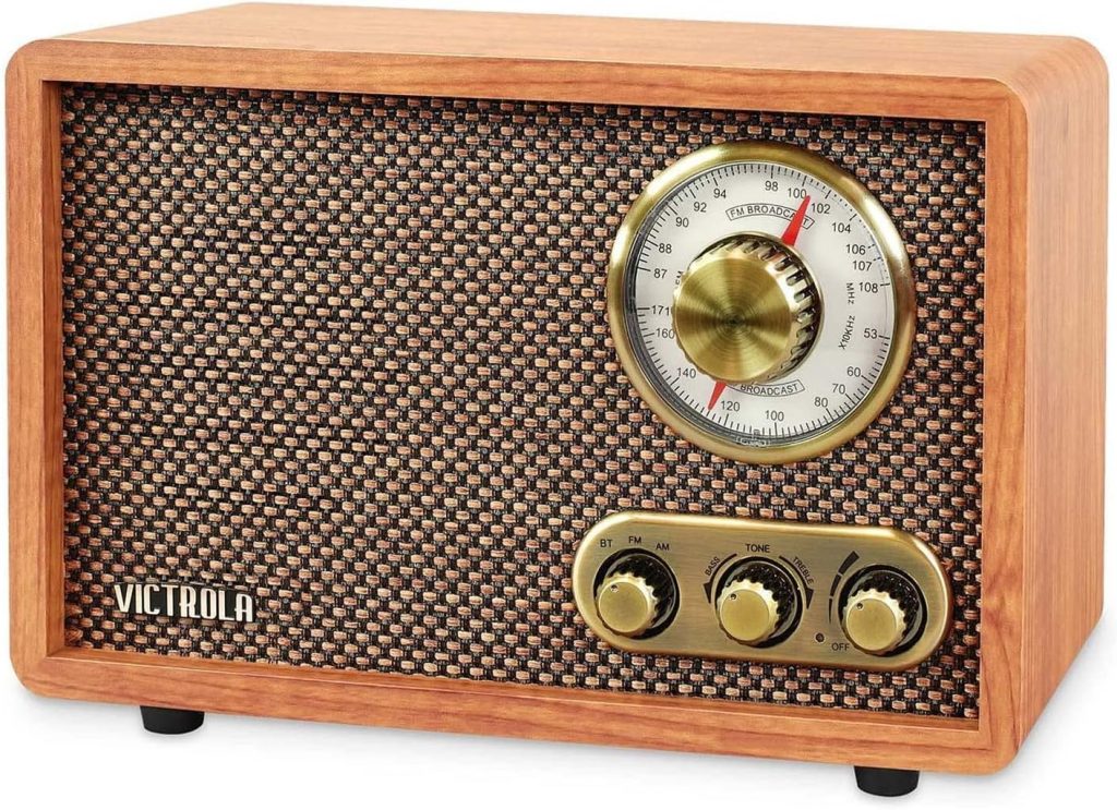 Victrola Retro Wood Bluetooth Radio with Built-in Speakers, Elegant  Vintage Design, Rotary AM/FM Tuning Dial, Wireless Streaming, Walnut