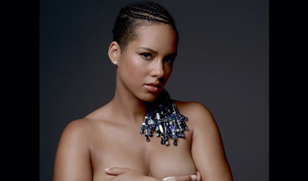 Pregnant Alicia Keys Gets Naked For a Cause - Singersroom.com.