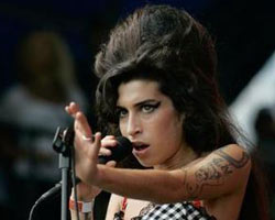 Update: Winehouse Back Home After Overnight Hospital Stint
