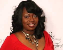 Angie Stone ‘Fearless’ of Diabetes, Encourages Others Through ‘F.A.C.E.’