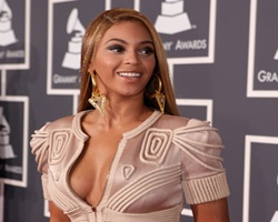 Beyonce, Mariah, Mary and More ‘Stand Up’ For Cancer