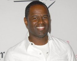 Brian McKnight Teams With Oprah For ‘Christmas’ Download