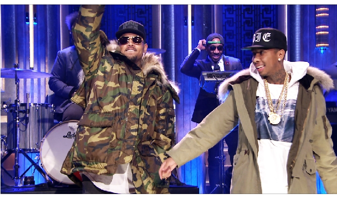 Chris Brown And Tyga Perform Ayo On The Tonight Show