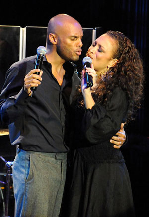 Kenny Lattimore and Chante Moore Live in Japan