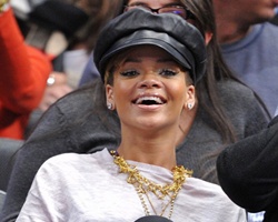 Rihanna Holds Strong On Billboard, Yung Berg Fails To Pack Enough ‘Butts’ In Stores