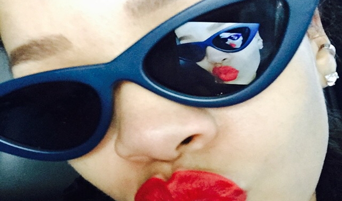 Rihanna Teases Snippet of New Song ‘Higher’