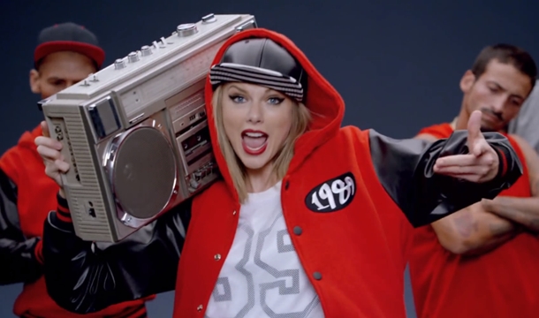 Taylor Swift’s ‘Shake It Off’ Explodes On Hot 100, Becomes Year’s Top Debut