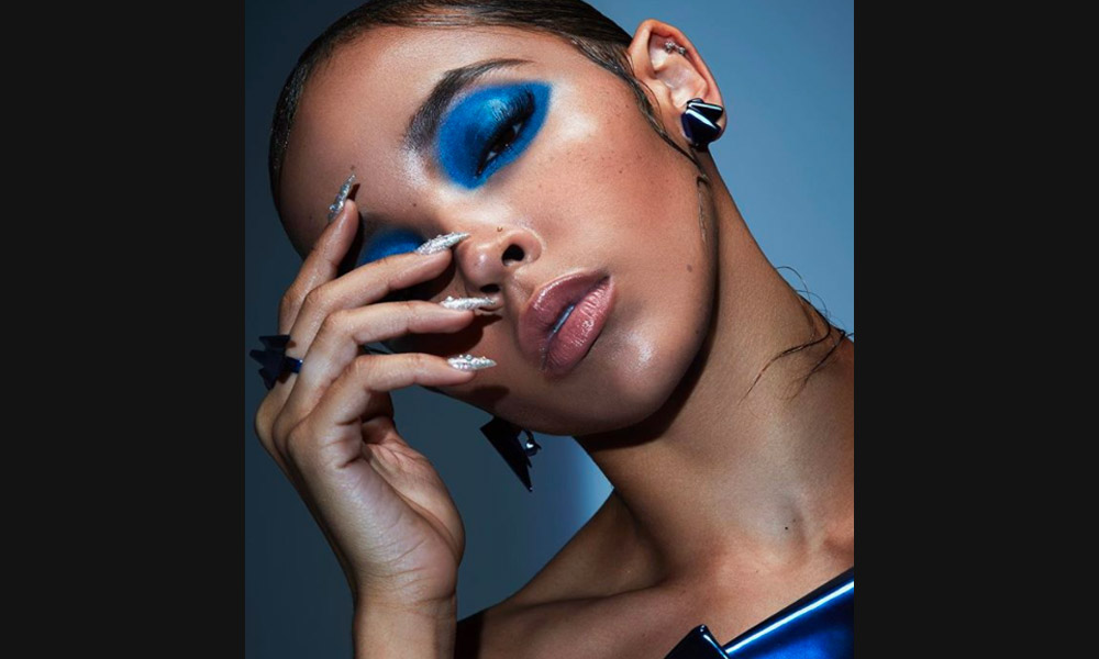 Tinashe Perfects The Smokey Eye For Vogue