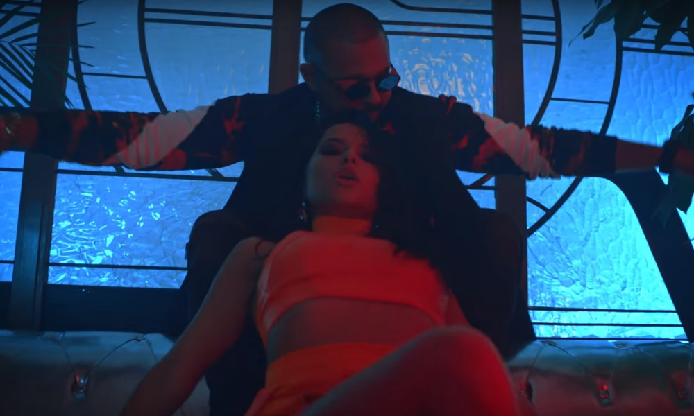 Sean Paul & David Guetta Returns With “Mad Love” Video Featuring Becky G
