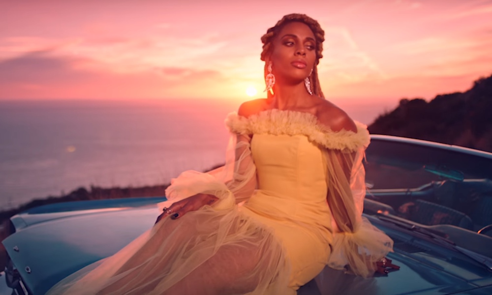 Jade Novah Unveils Video For ‘All Blue,’ Drops New Song ‘Next to You’