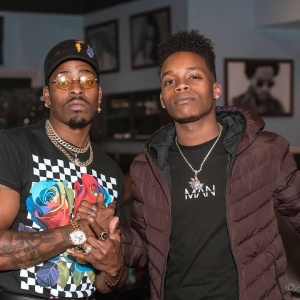 Hamilton Park Host Video Viewing Party & Unplugged Performance