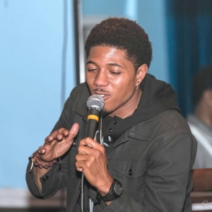 Hamilton Park Host Video Viewing Party & Unplugged Performance