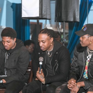 Hamilton Park Host Video Viewing Party & Unplugged Performance