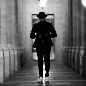 chris-brown-shoots-video-4