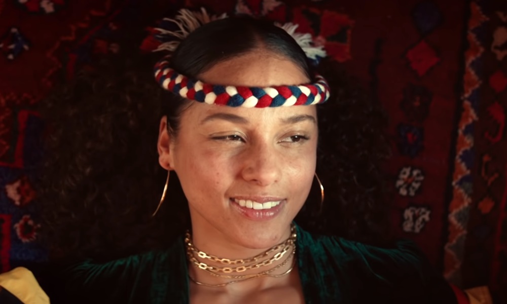 Video: Alicia Keys – Raise a Man