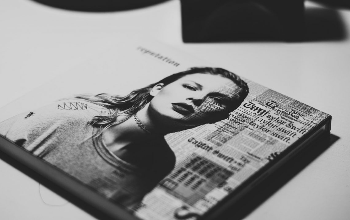 22 Best Old Love Songs