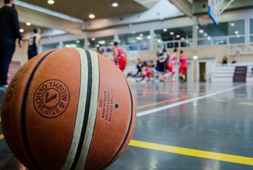 20 Pump Up Songs For Basketball - Singersroom.com