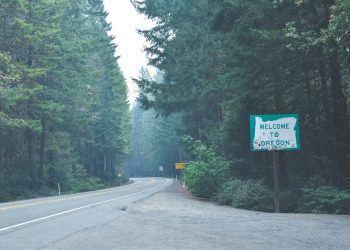 20 Best Songs about Oregon, the Beaver State