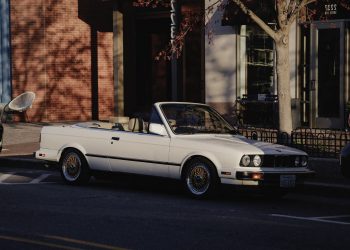 20 of the Greatest Songs From 1993