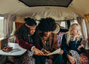 20 Best Hippie Songs