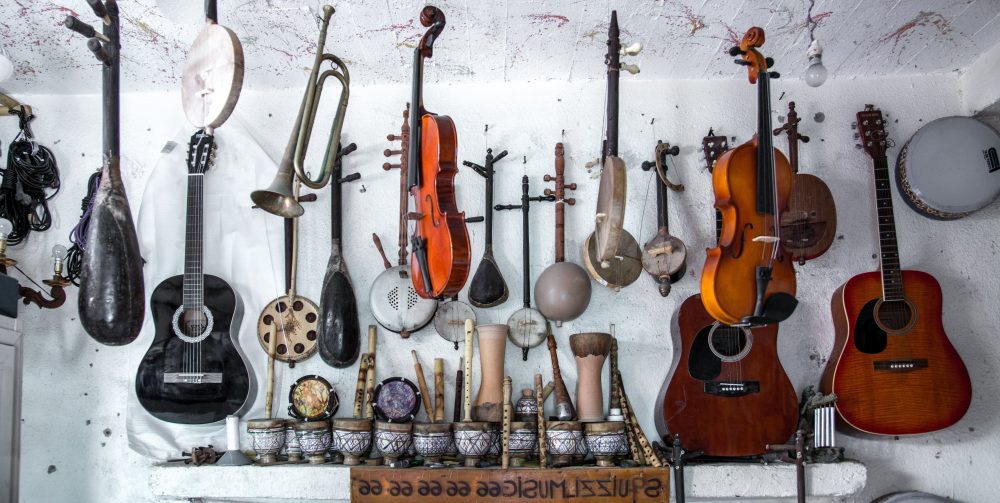 16 Best Musical Instruments That Start With the Letter F