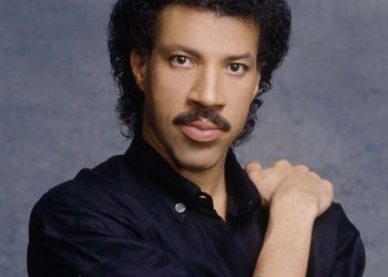 10 Best Lionel Richie Songs of All Time