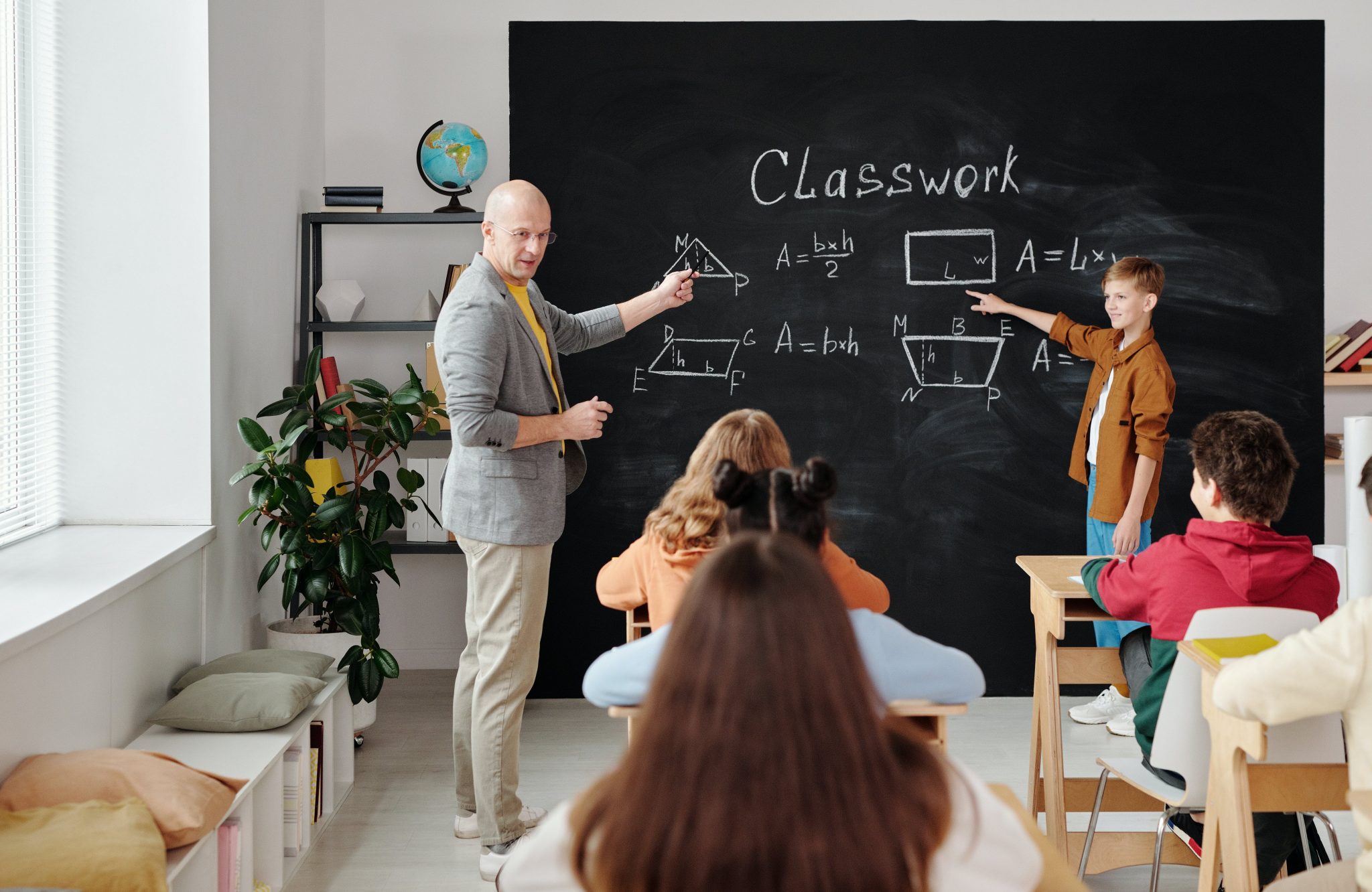 20 Math Songs for Kids - Singersroom.com