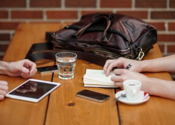 20 Songs about Meeting Someone