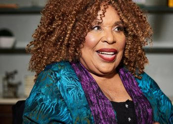 10 Best Roberta Flack Songs of All Time