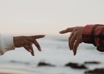 20 Songs about Connection