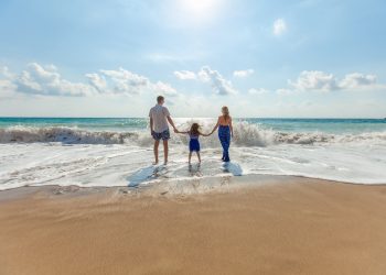 20 Country Songs About Family