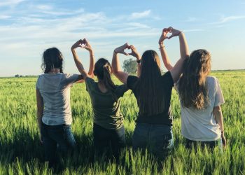 13 Best Songs About Friendship of All Time