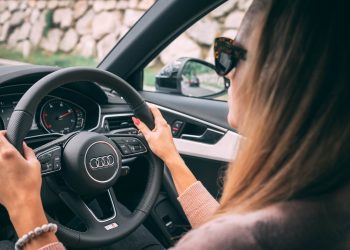 20 Songs About Gold Diggers