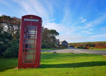 20 Songs About Long Distance Relationships