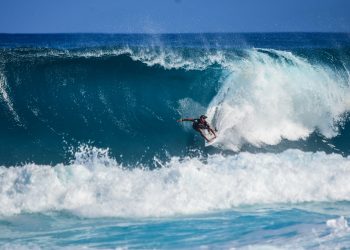 20 Songs About Surfing