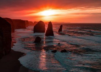 20 Songs About Tides