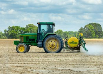 20 Songs About Tractors