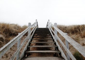 20 Songs Like Stairway to Heaven