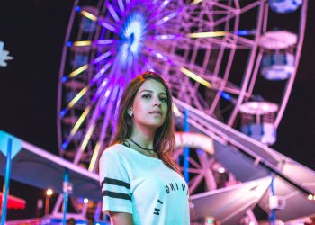 2 Songs with the Name Aria in the Title