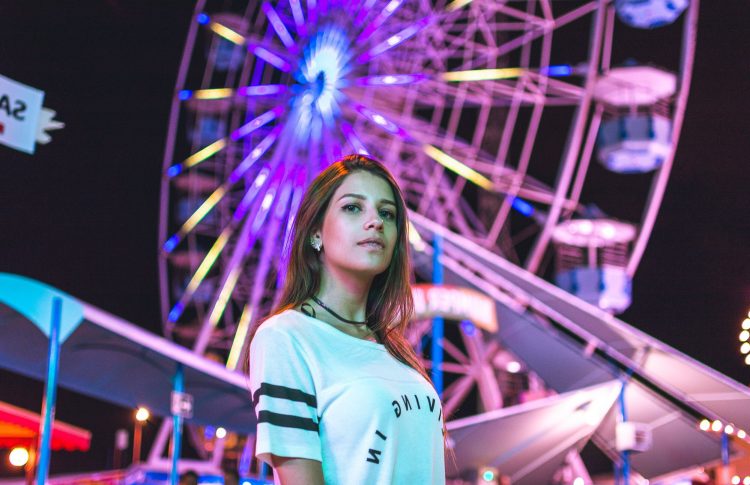 2 Songs with the Name Aria in the Title