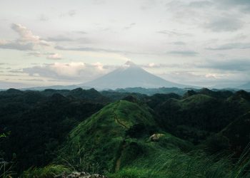 25 Songs about Mountains